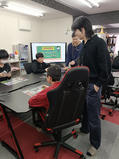 カードバトルティーチング風景4画像